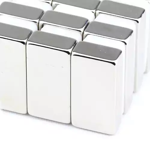 Неодимов магнит блок 40x20x10 мм – изключително силен магнит N52