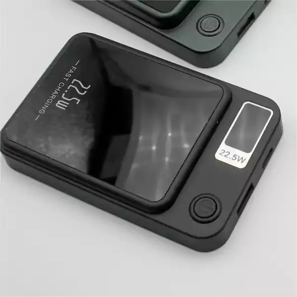 Power Bank 10000mAh 22.5W магнитна външна батерия – moqtmagazin.com